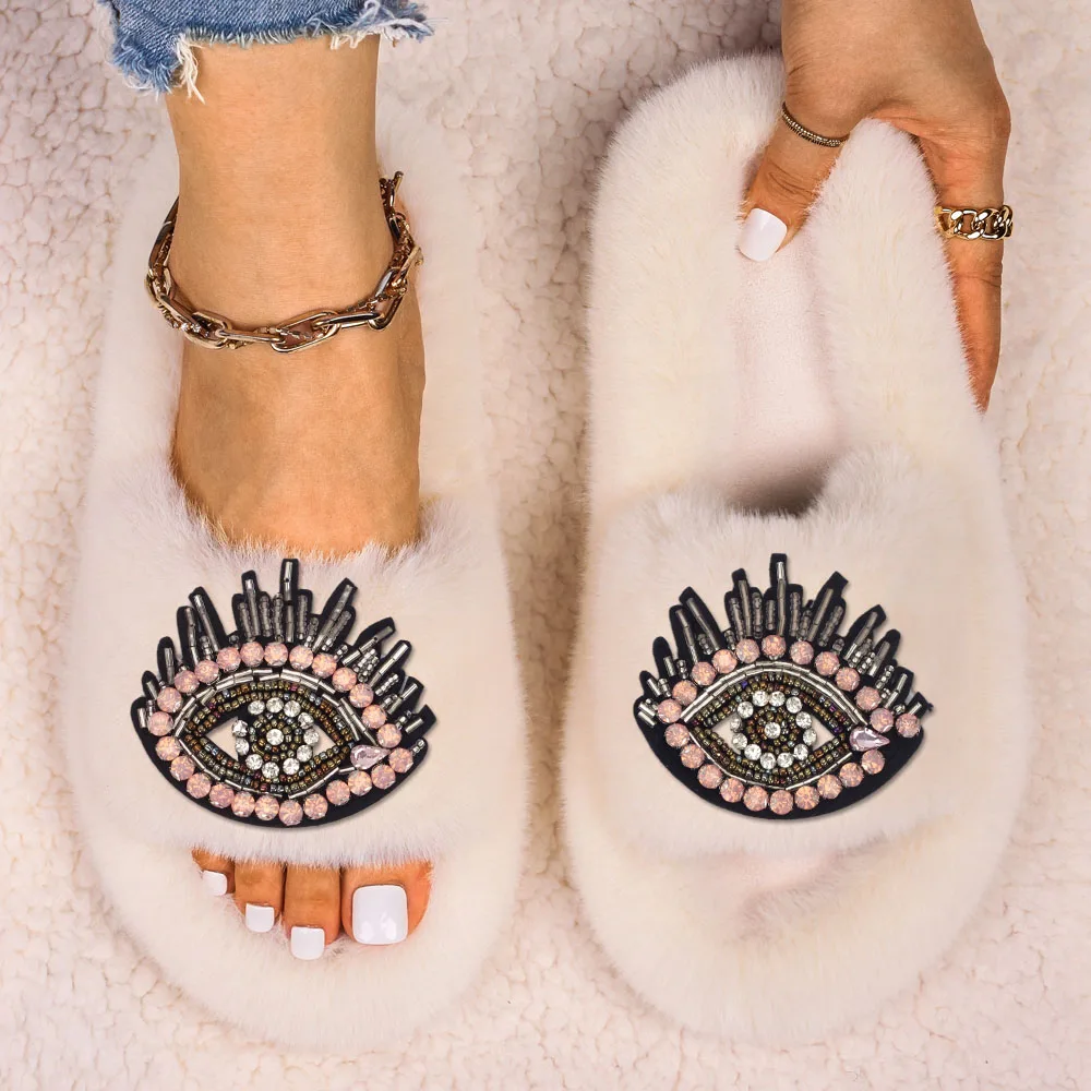 Women's Slippers Fluffy Flip Flop Bead Eye Decor Furry Slides Luxury Designer Slippers Flat Faux Fur Sandals Cute Platform Shoes