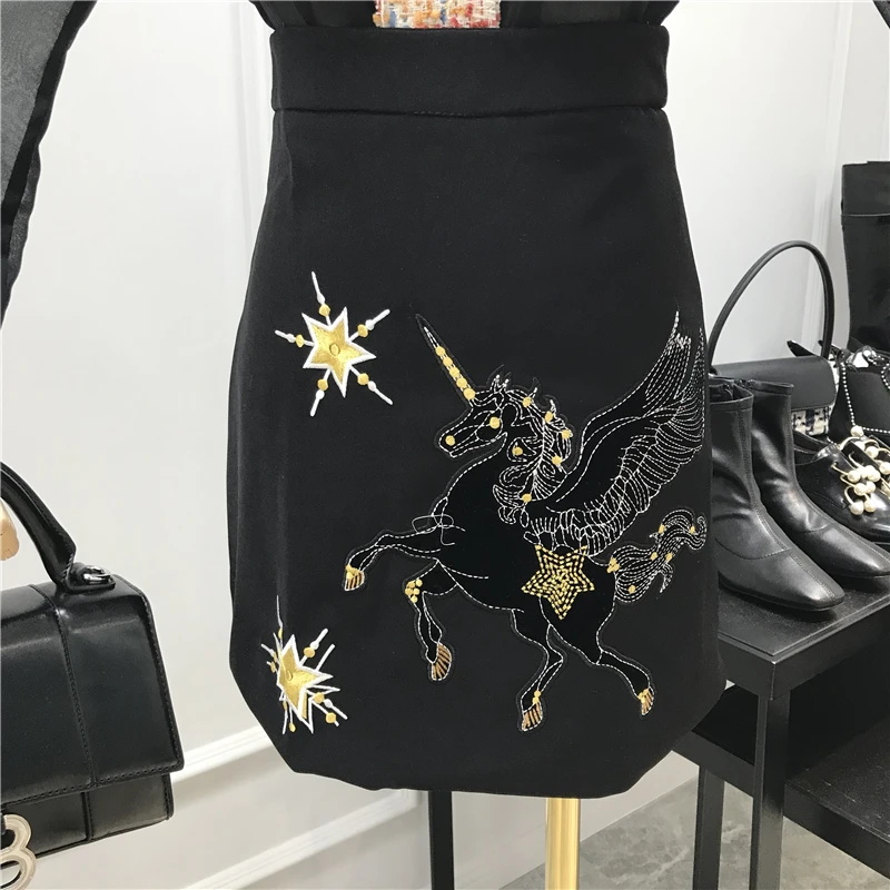 Women Skirt Embroidered Star Flying Horse Pattern High Waist Skirt Women Autumn Temperament Hip Skirts Femme Faldas Mujer Moda