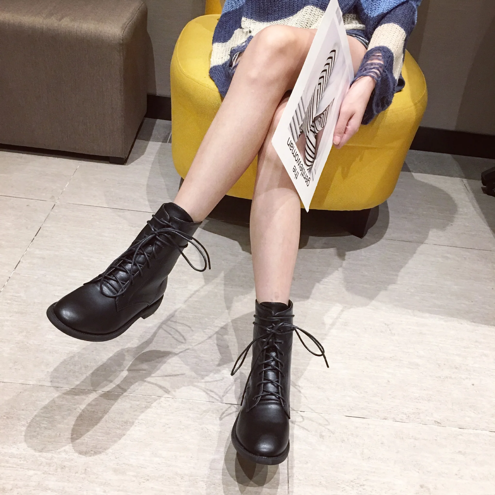 Flat Heel Round Toe Lady Boots Women Shoes Autumn Luxury Designer Winter Footwear Boots-women Lace Up Low Heels booties Ladies