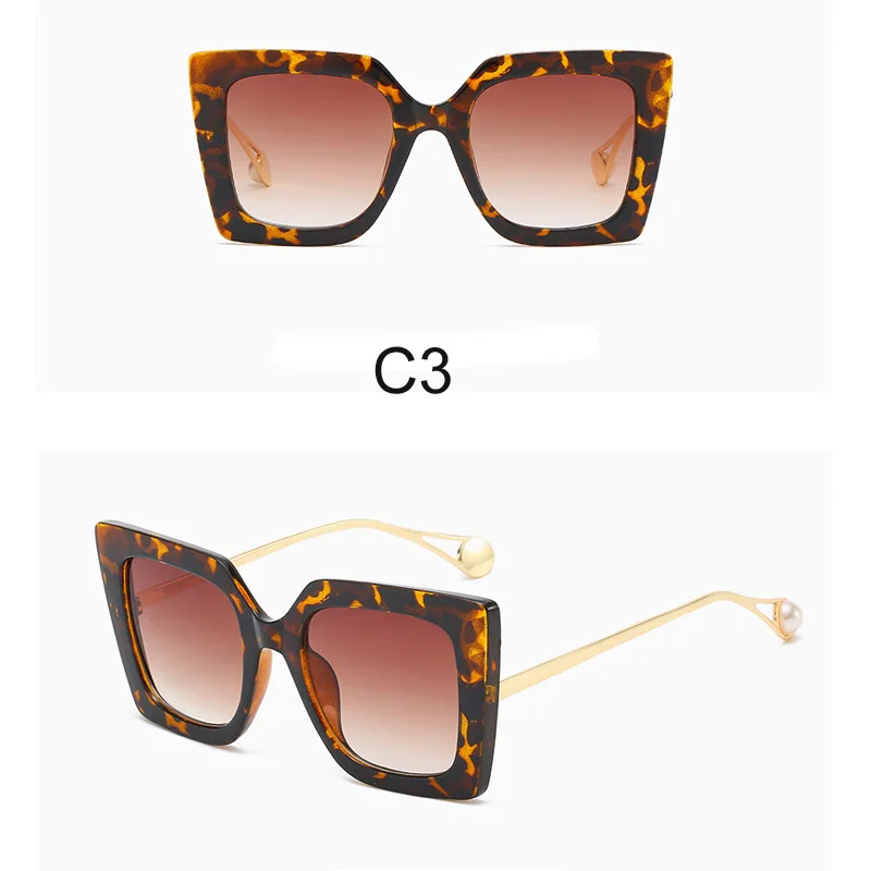 10667377543_1887138309