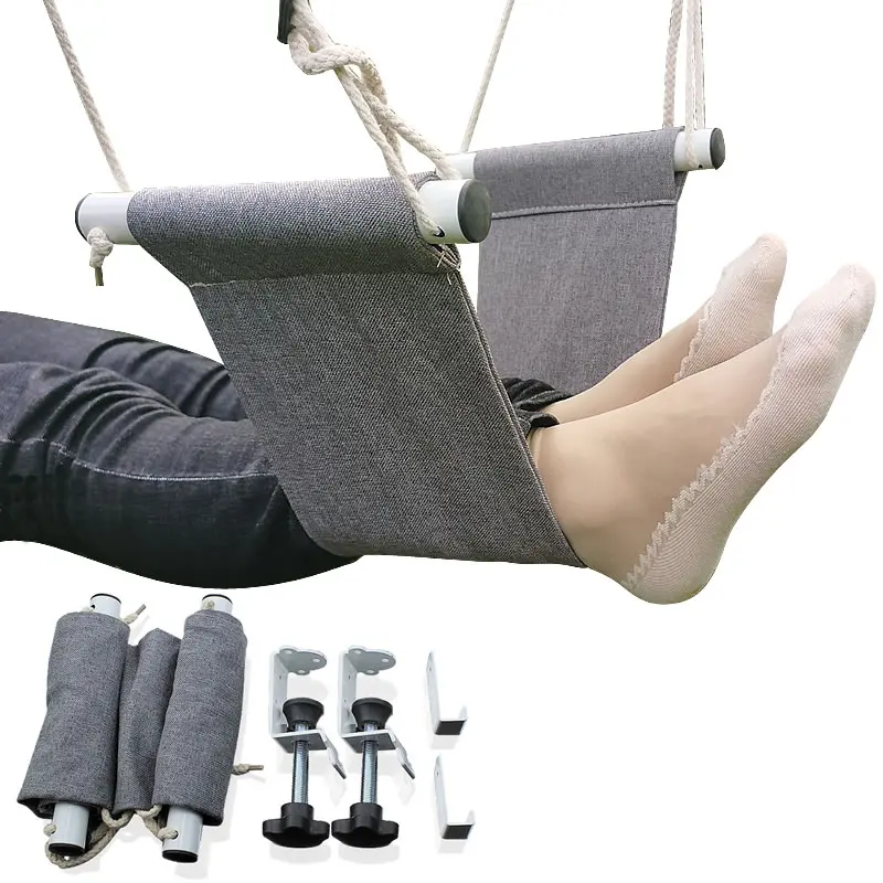 

The office hangs the foot hammock, the computer desk relaxes the feet