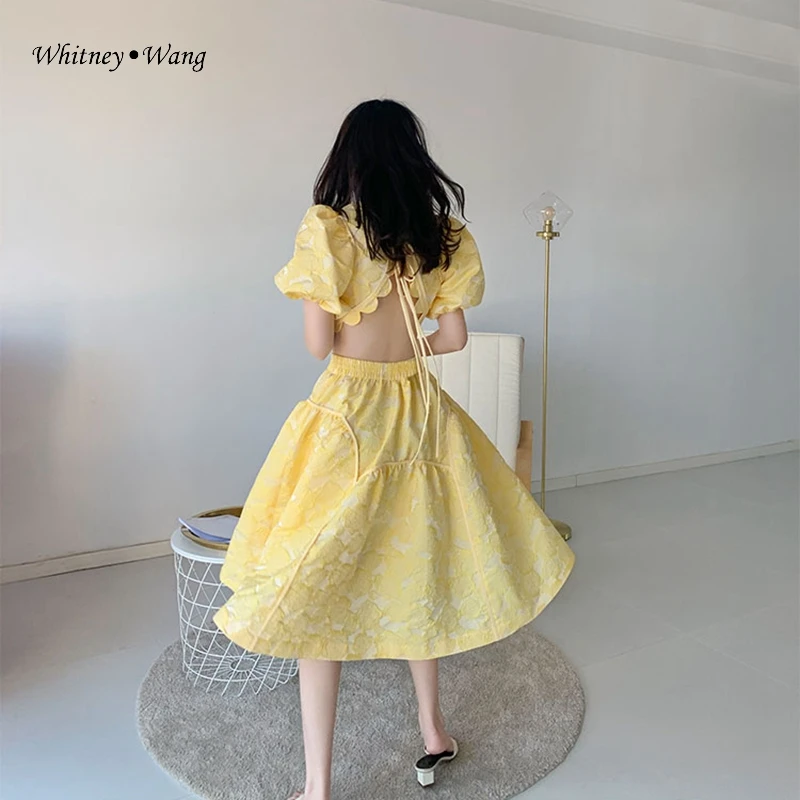 Женские блузки с открытой спиной WHITNEY WANG вечерние рукавами-фонариками и лето 2020 |