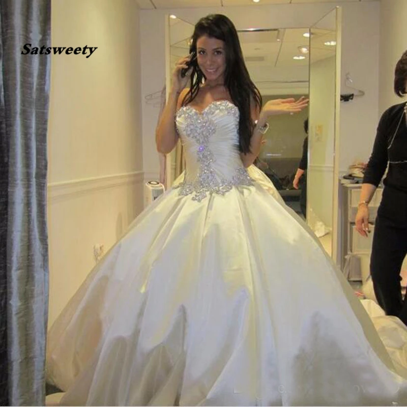 Gaun Pengantin Tornai Bling Gading 