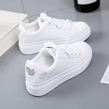 2020 Women White Casual Shoes New Spring Women Fashion Embroidered Sneakers Breathable Flower Lace-Up Sneakers Fast delivery