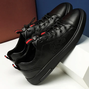 

2020 new leather men's skateboarding shoes cool sports shoes outdoor hiking shoes men's breathable men's walking shoes size38-45