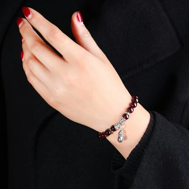 

Chun Yuan Natural Crystal Bracelet Wine Red Garnet Bracelets Women's Single Loop Korean-style Purse Accessories