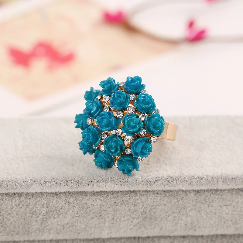 2411353793_1079086986