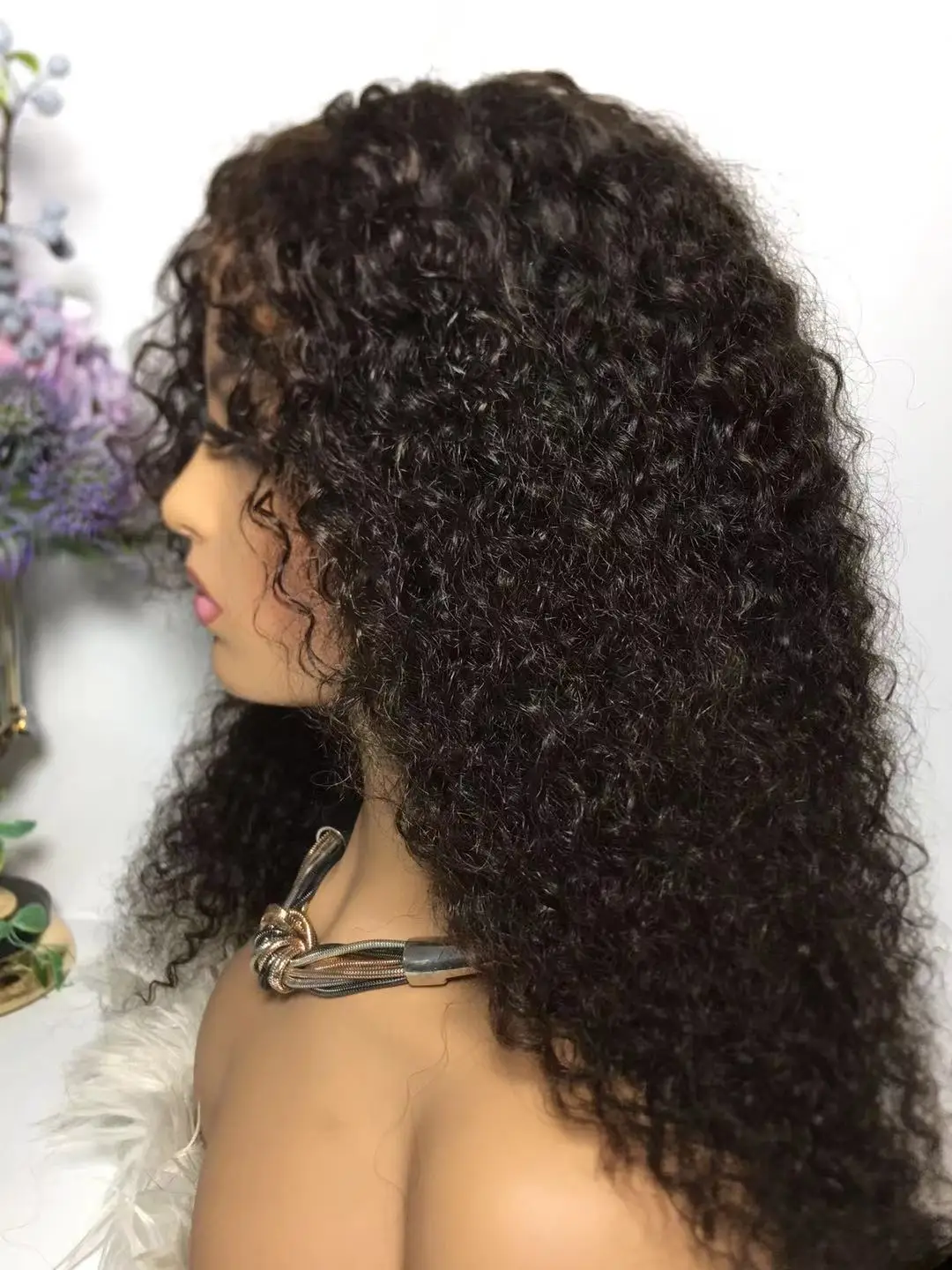 Рисунок 4 - Синтетические красивые вьющиеся