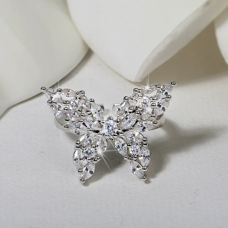 

Fashion Claw Design High-Grade Zircon Inlaid Wedding Rings for Women Luxury Butterfly Adjustable Opening Engagement Jewelry
