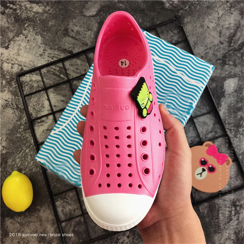 Unisex Kid's Slip-On Sneaker Summer Children water shoes Hole Girls And Boys Outdoor Play Yard Kids Waterproof Shoes Sandals best leather shoes