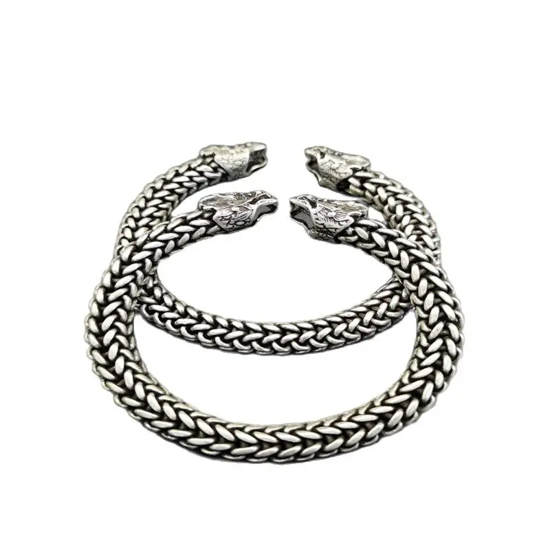 

China Old Tibet Silver Carved A pair of Silver Dragon Bracelets