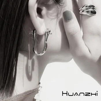 

HUANZHI 2020 New Punk Trendy Gold Silver Color Irregular Geometric U-shaped Chain Stud Earrings for Women Girls Party Jewellery