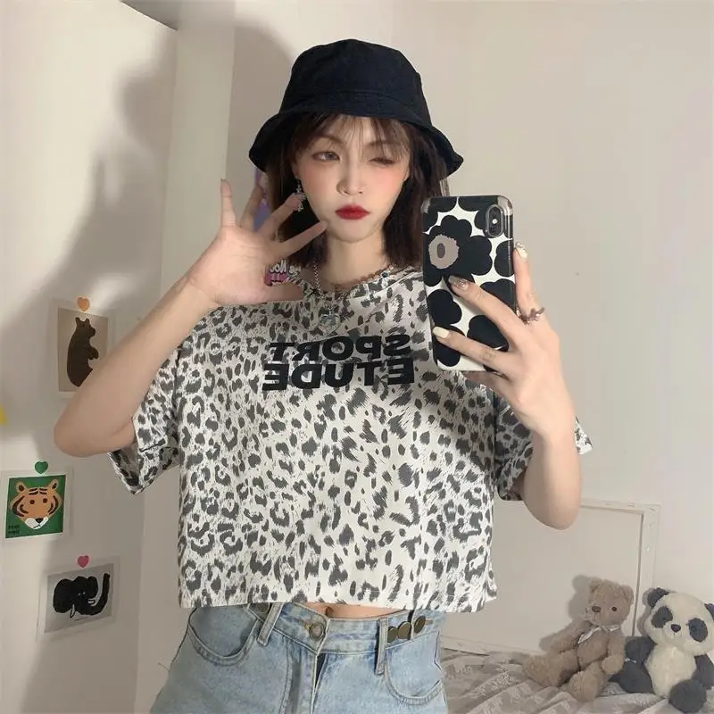 

Female Korean Harajuku Leopard Print Tshirt Women's T-shirts Tops Japanese Kawaii Ladies Ulzzang Cute Clothes For Women