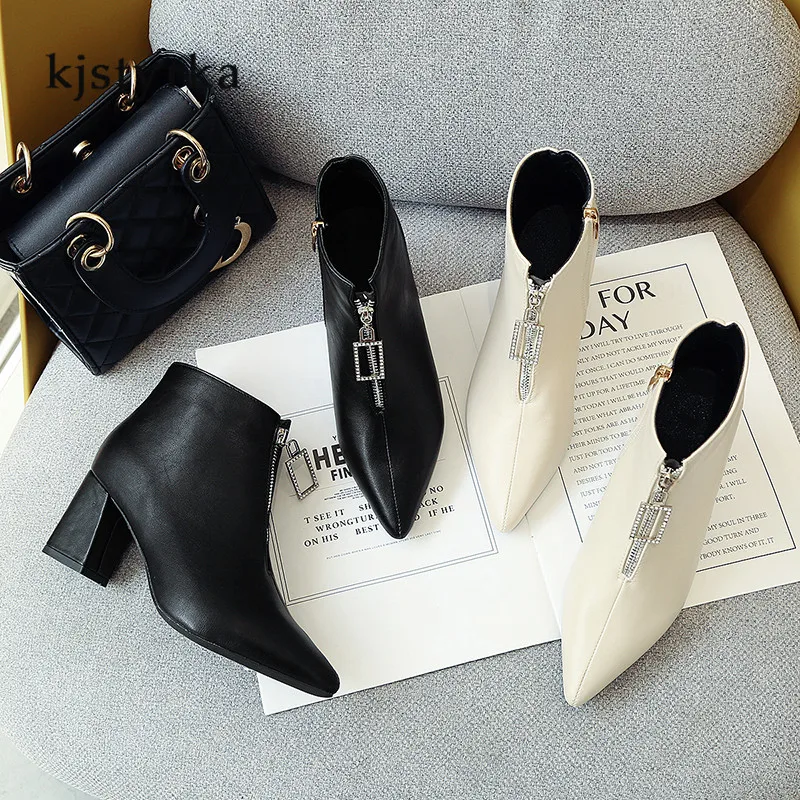 

kjstyrka 2019 new style elegant combat boots pointed toe Solid color square heels 7cm zipper women pumps hunter boots for women