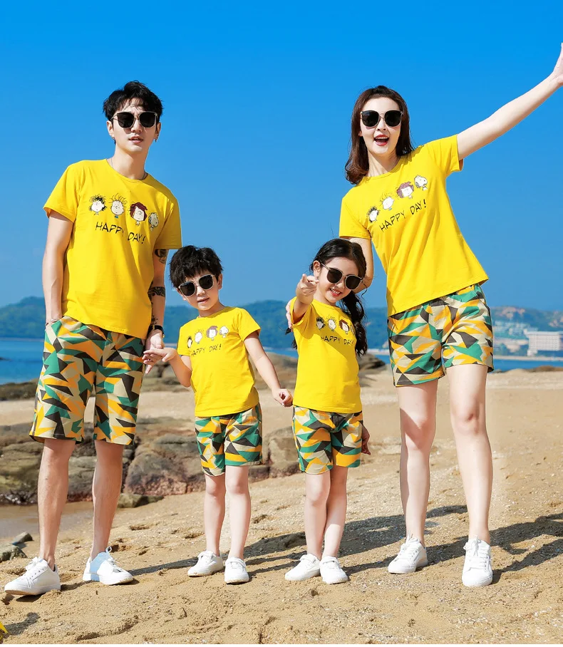 4 head yellow T camouflage _07.jpg