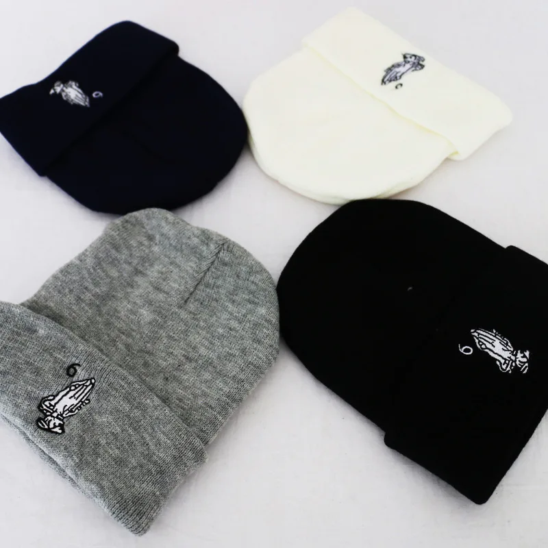 

Fast selling popular knitted hat in Europe and America