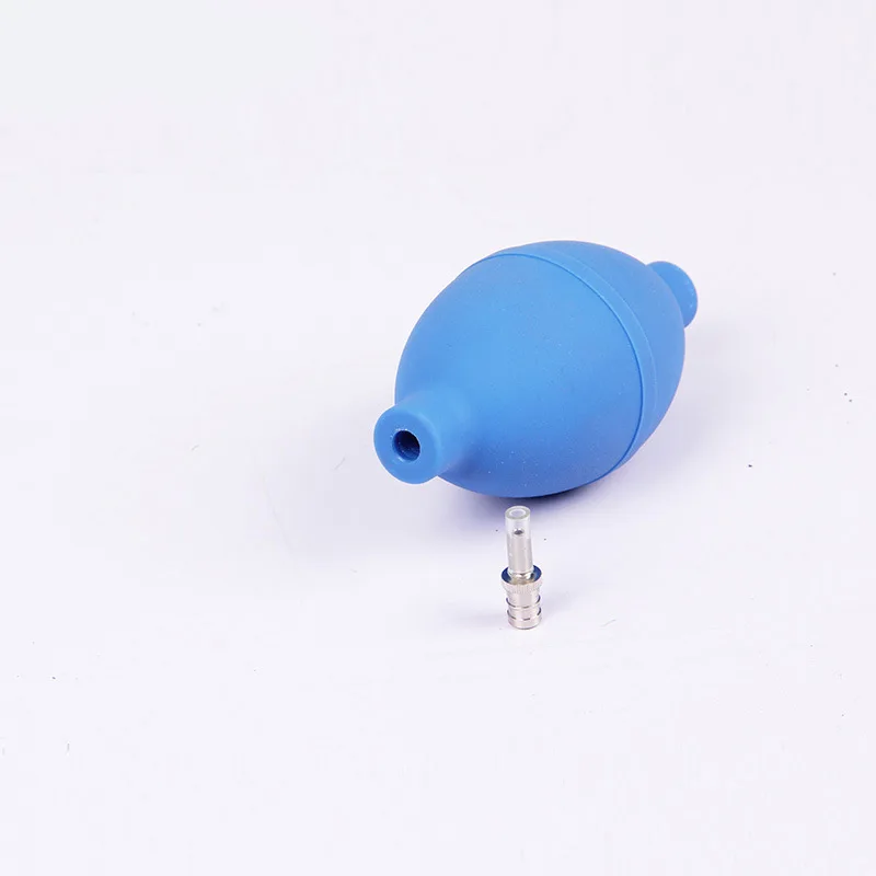 Cleaning-Computer-Keyboard-Rub