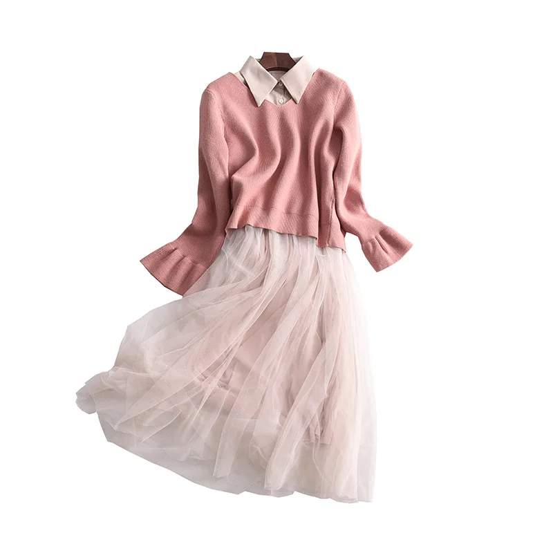 

A Generation of French First Love Pullover Sweater + Waist Hugging Dress Two-Piece Set Entity