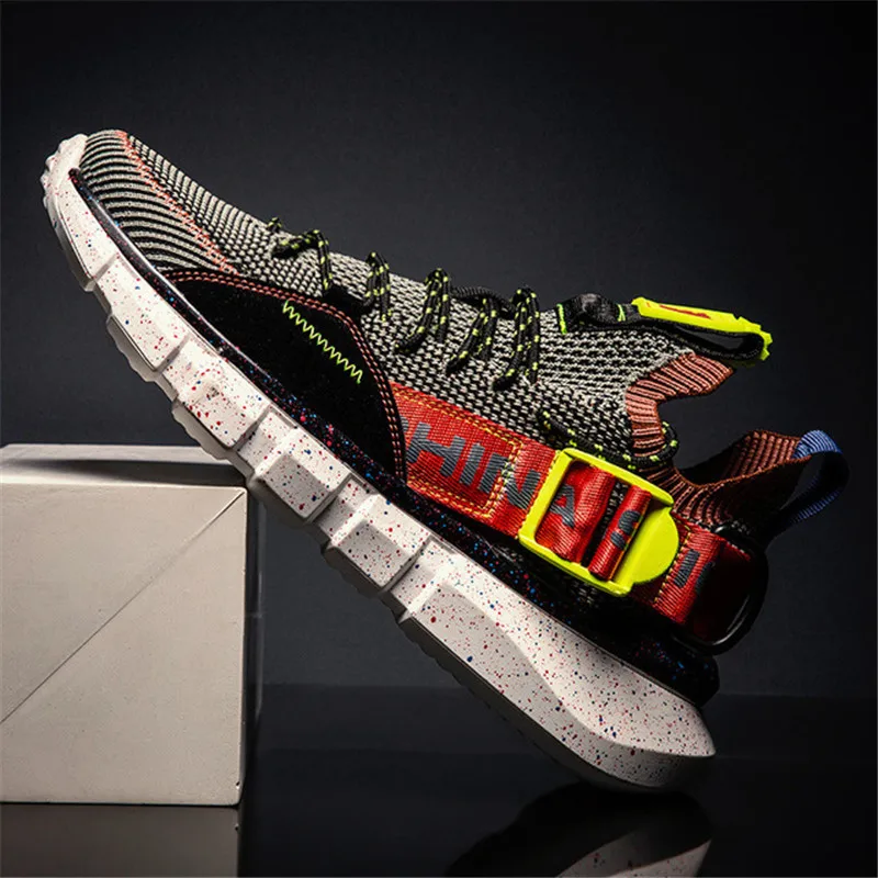 Кроссовки для мужчин; Flyknit; дышащая повседневная мужская обувь; коллекция года; Молодежная прогулочная обувь; новые модные сетчатые носки; обувь на плоской подошве; ботинки - Цвет: brown