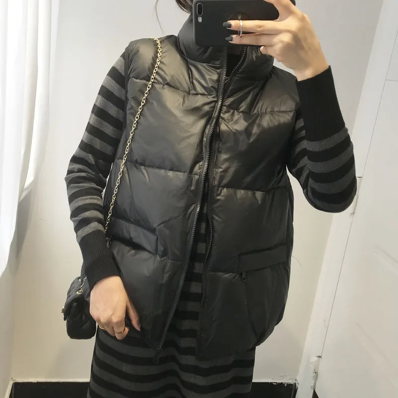 black vest MUMUZI, зимний теплый пуховый жилет, короткий дизайн, яркие парки без рукавов, уличный, стоячий воротник, теплый, мягкий жилет, пальто - Цвет: black vest