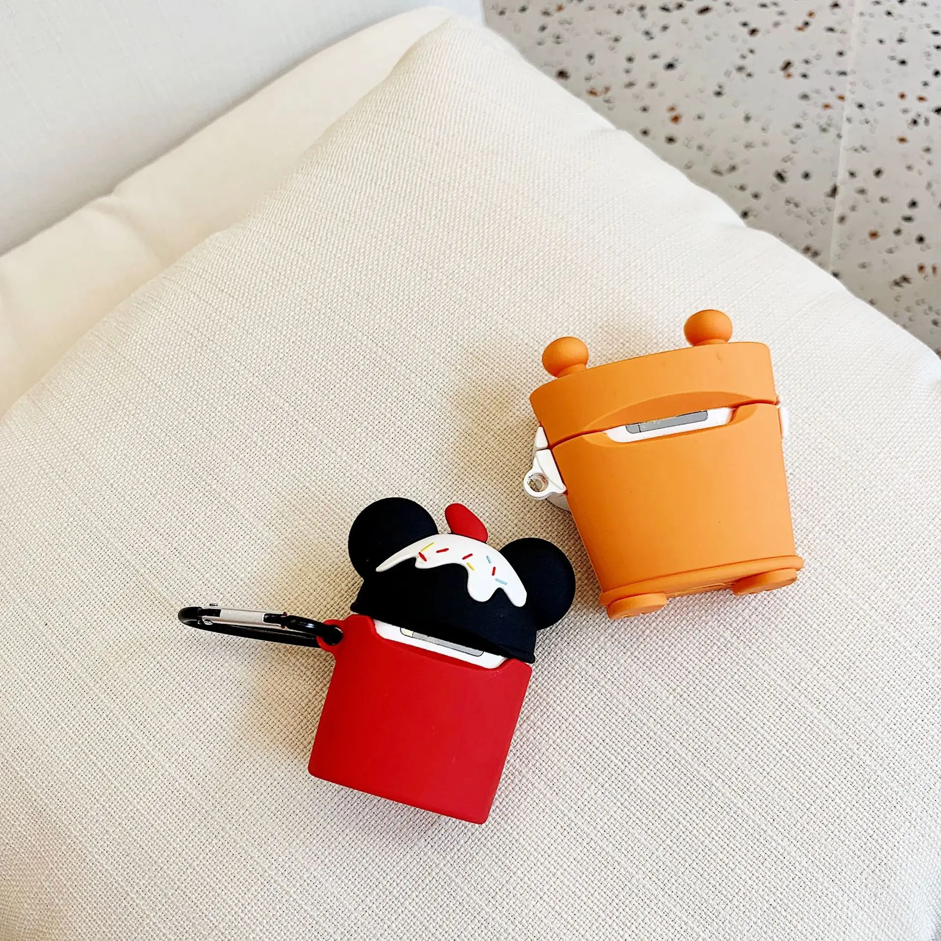 Силиконовый чехол для наушников с мультипликационным принтом Супер Минни