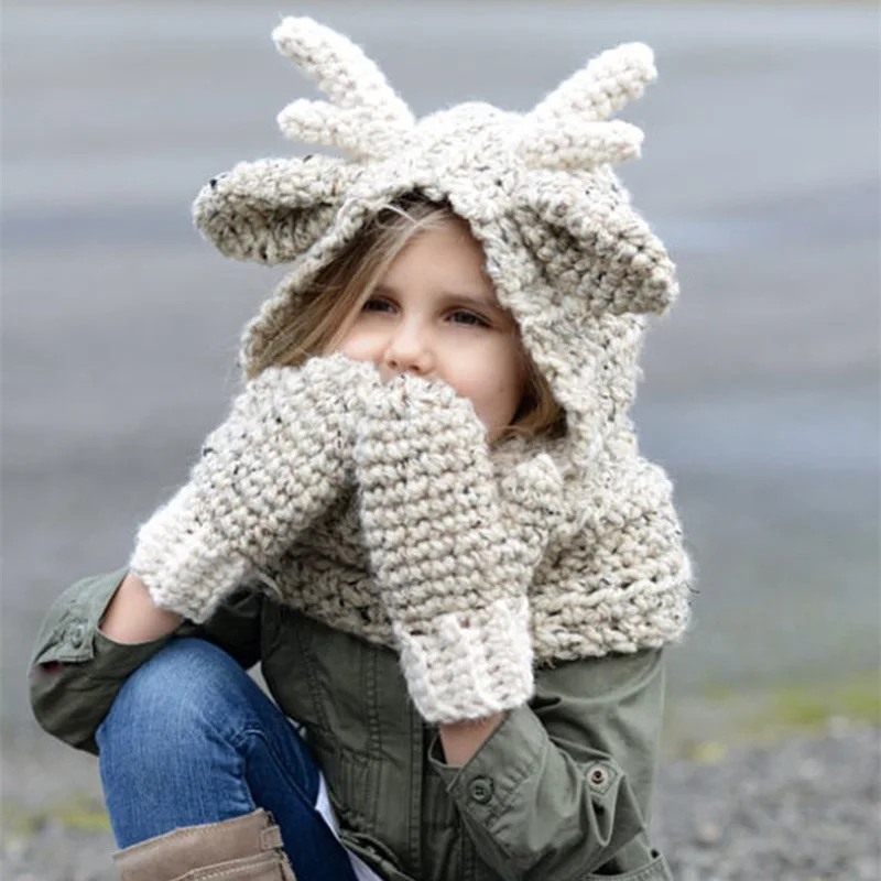 Милая вязаная теплая шапка с ушками лося, модная детская шаль с капюшоном для малышей, зимние аксессуары для малышей с перчатками