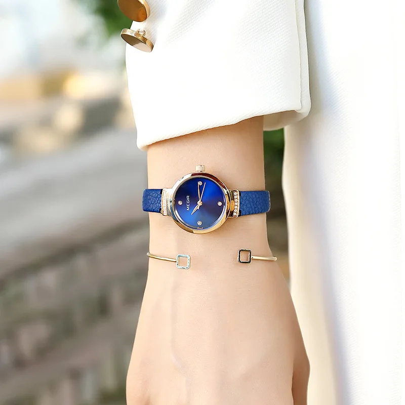 

[New Style Natural Detox Gainer Fashion Diamond Set Import Movement Leather Watch Strap Copper Shell Quartz WOMEN'S Watch]
