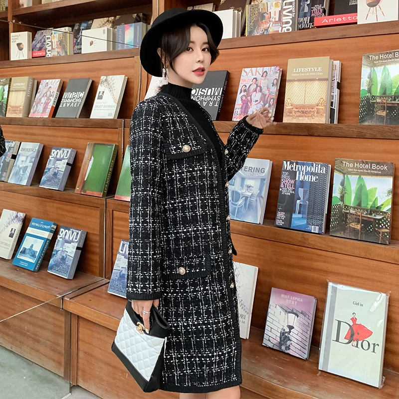 Small fragrance Runway Women Black Tweed Jacket Autumn Office Lady Retro V-Neck Woolen Coat Single-breasted Long Coats Outerwear