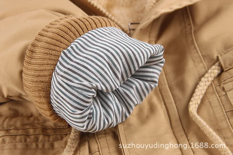 3239480440_773051456