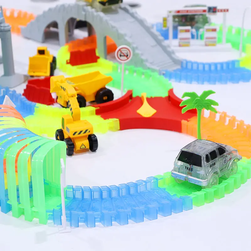 Diy Plastic Racing Track Toy with Glowing Cars