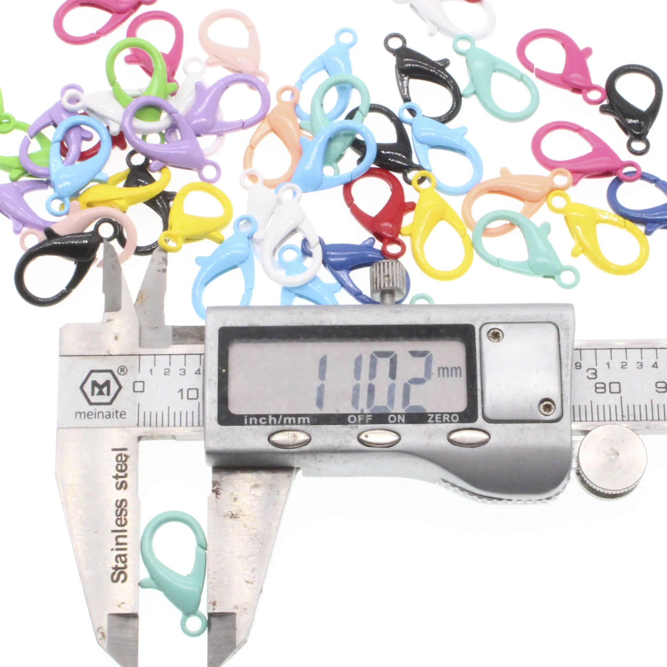 

CHONGAI 20pcs 11x21mm Multicolor Fashion Jewelry Findings,Alloy Lobster Clasp Hooks for Necklace&Bracelet Chain DIY