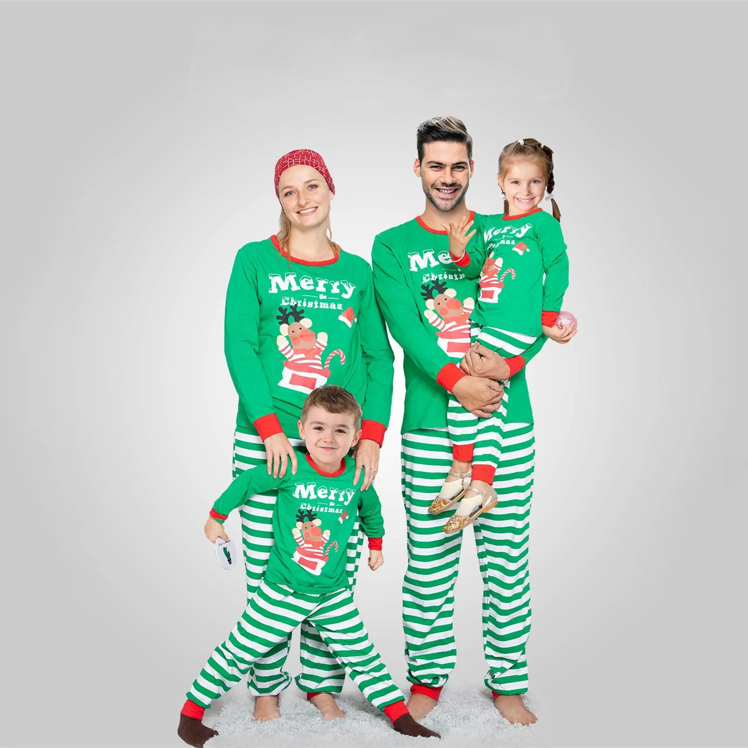 

2020 New Autumn Winter Set Christmas Clothes Fawn Print Home Wear Pajamas Family Look Matching For Families Parents And Children