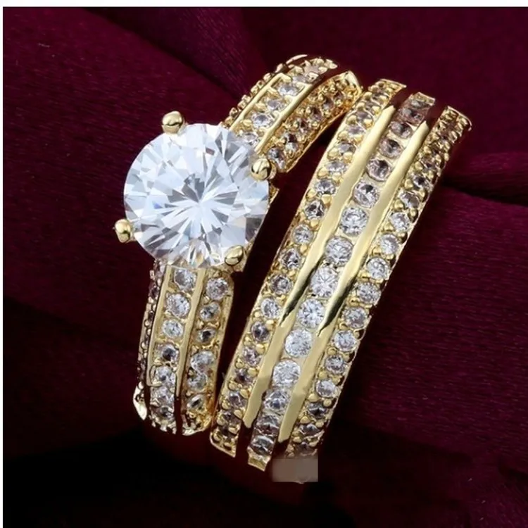 

Luxury Women's White Zircon Ring Crystal Ring European Engagement Ring Set Valentine's Day Gift Noble Jewelry
