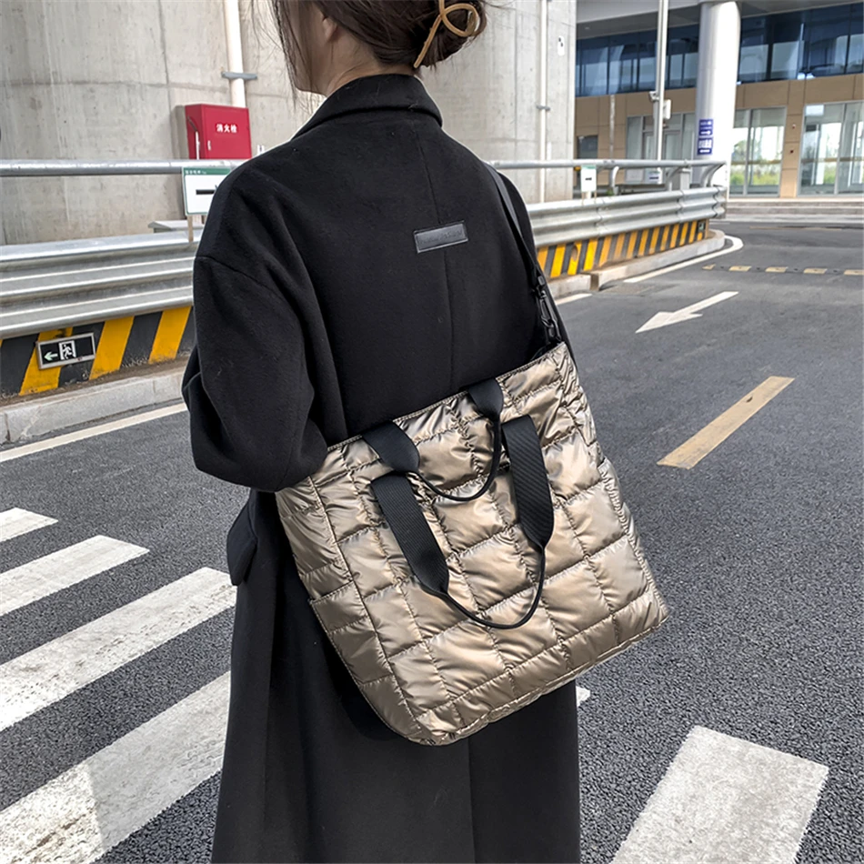 Рисунок 2 - Роскошные женские сумки-тоуты deisкожаного цвета