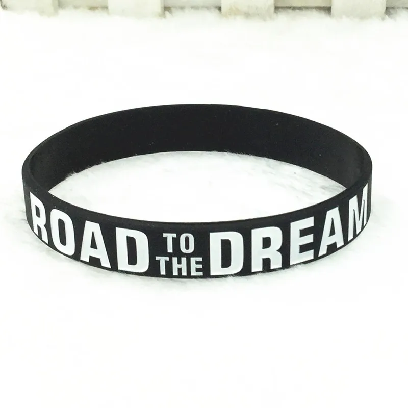 "The Road to Dreams" "Never Give Up" Inspirational Inspirational Silicone Rubber Bracelet Elastic Band Bracelet Gift - Окраска металла: Black