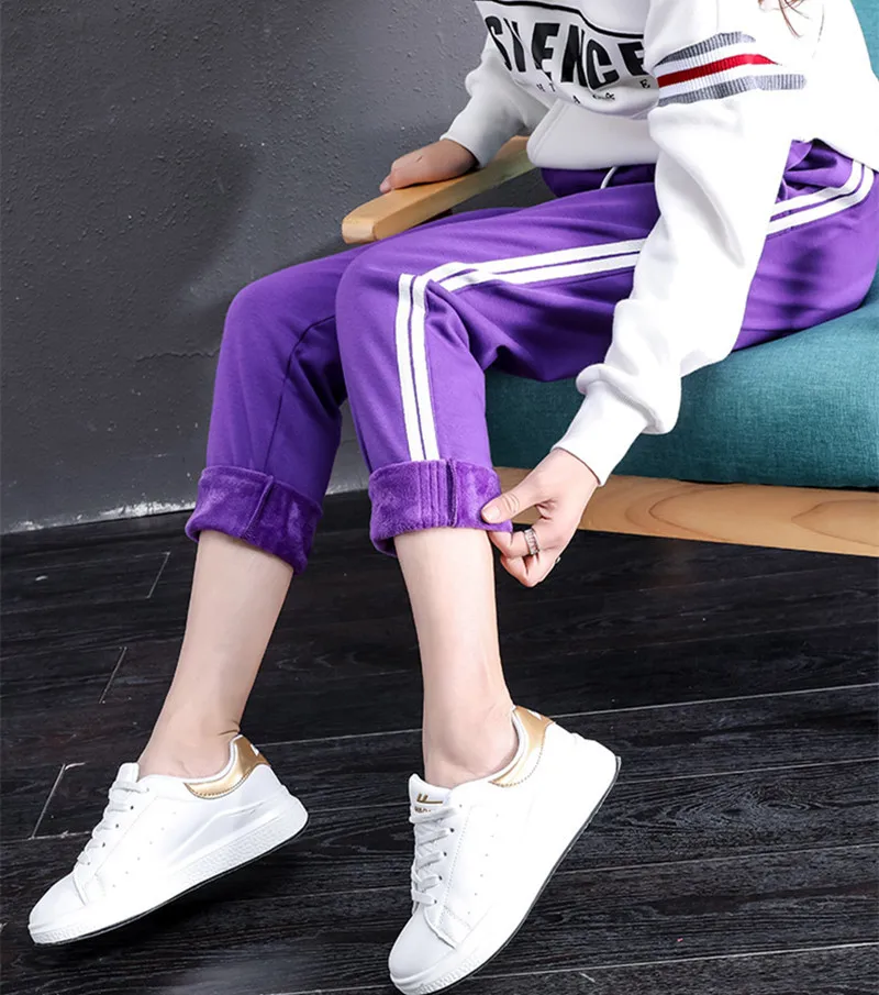 9328526067_1736149123