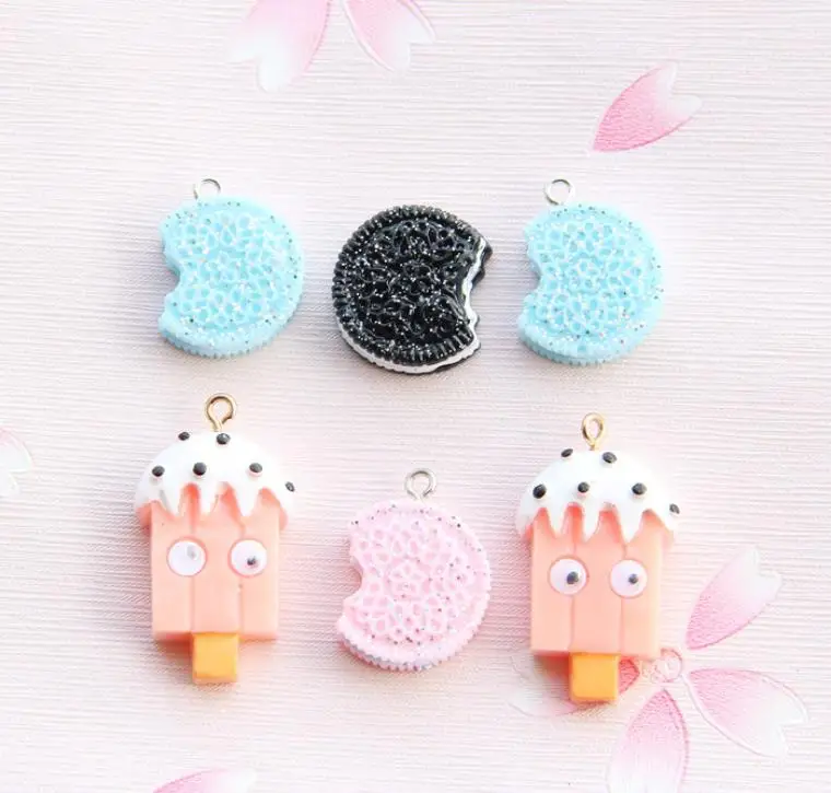 

wholesale kawaii resin simulation cookies charms Jewelry necklace pendant keychain charms for earring DIY decoration gift