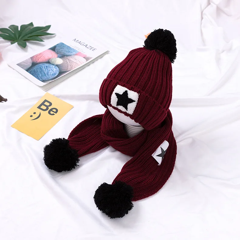 wine red Детская одежда из новой зимней детской одежды из бархата, наборы шарф шапка мальчиков шею для девочек; вязаные шапочки для детей теплый плюш шапки бини шапки шарф 2 шт./компл - Цвет: wine red