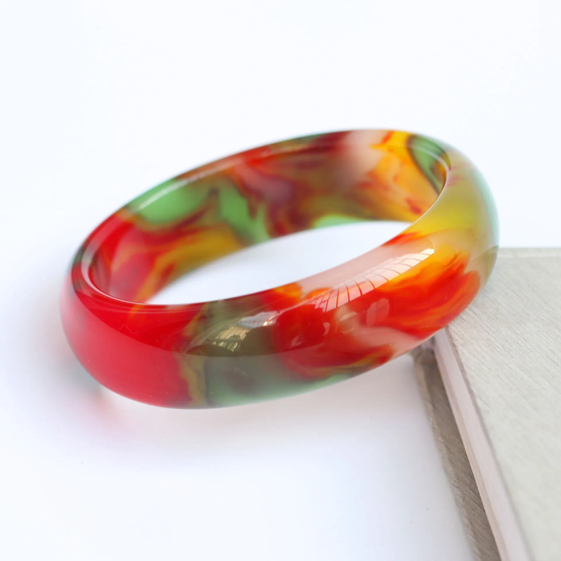 

Natural Jade Bracelet Handcarved Jadeite Bracelets Women Charm Jewelry Round Bracelets for Friend Fashion Accessories Ladies