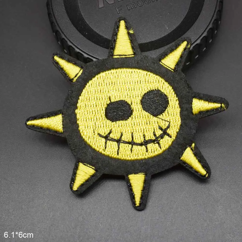 Schädel Gelbe Sonne Mond Eisen Auf Voll Bestickte Kleidung Patches Für Kleidung Aufkleber Bekleidung Großhandel