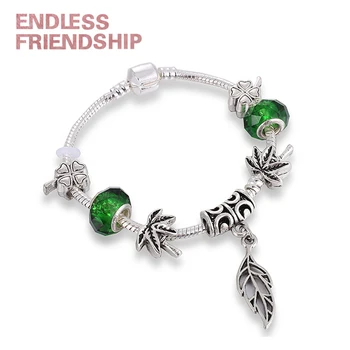 

Trendy Green Color Tree Leaf Dangle Charm Bracelet Coconut tree Beads with Clover Charms Fit European Diy Making Jewelry Gift