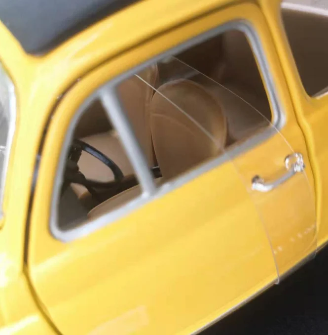 Модель автомобиля Burago 1/24 Fiat 500 F(1965) подарок на день Святого Валентина| |