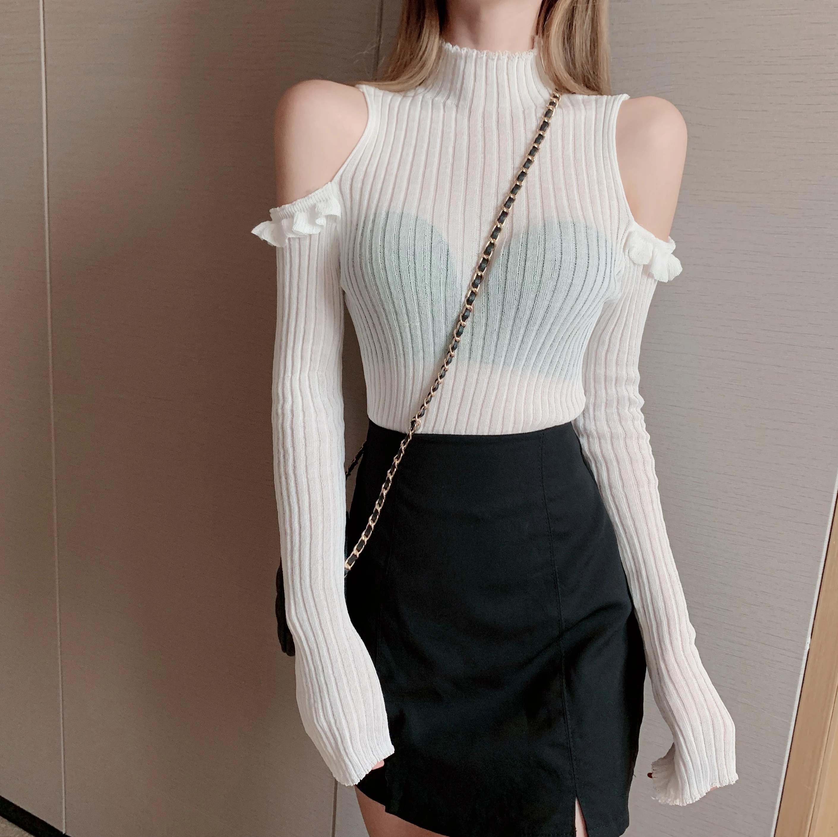 

2019 Autumn Women Ruffles Off-shoulder Pullovers Sweater Knitted Elasticity Hollow Out Turtleneck Female Sweaters SS8058