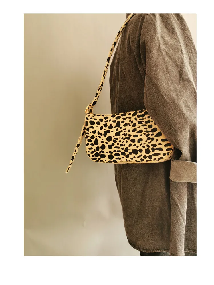 Leopard Pattern Retro Bag Lady In Autumn and Winter of Baguette Bag for Women