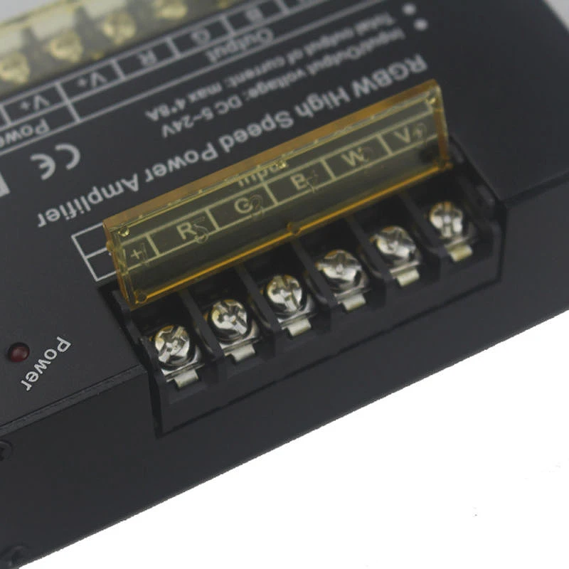 8Ax4 канальный Rgbw высокоскоростной светодиодный Усилитель мощности Dc5 ~ 24V выход