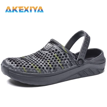 

Men's Sandals Summer Slip-on Men Beach Sandals Clogs Unisex Sandals Crocks Comfortable Outdoor Men's Water Shoes