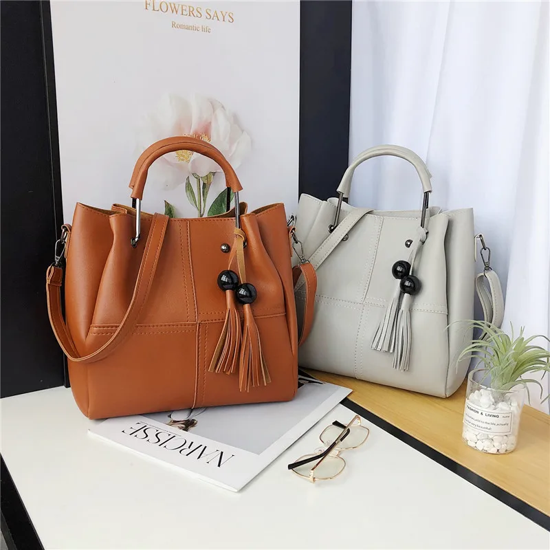 

New Style Fashion Pu Tassels Handbag Chain Shoulder Bag Wallet Three-piece Set Different Size Bags Shoulder WOMEN'S Bag Bag