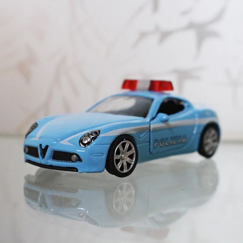 TC 1: 64 Alfa Romeo литая под давлением модель автомобиля из сплава открытая дверь оттяните Назад Детские игрушки красивый подарок для детей