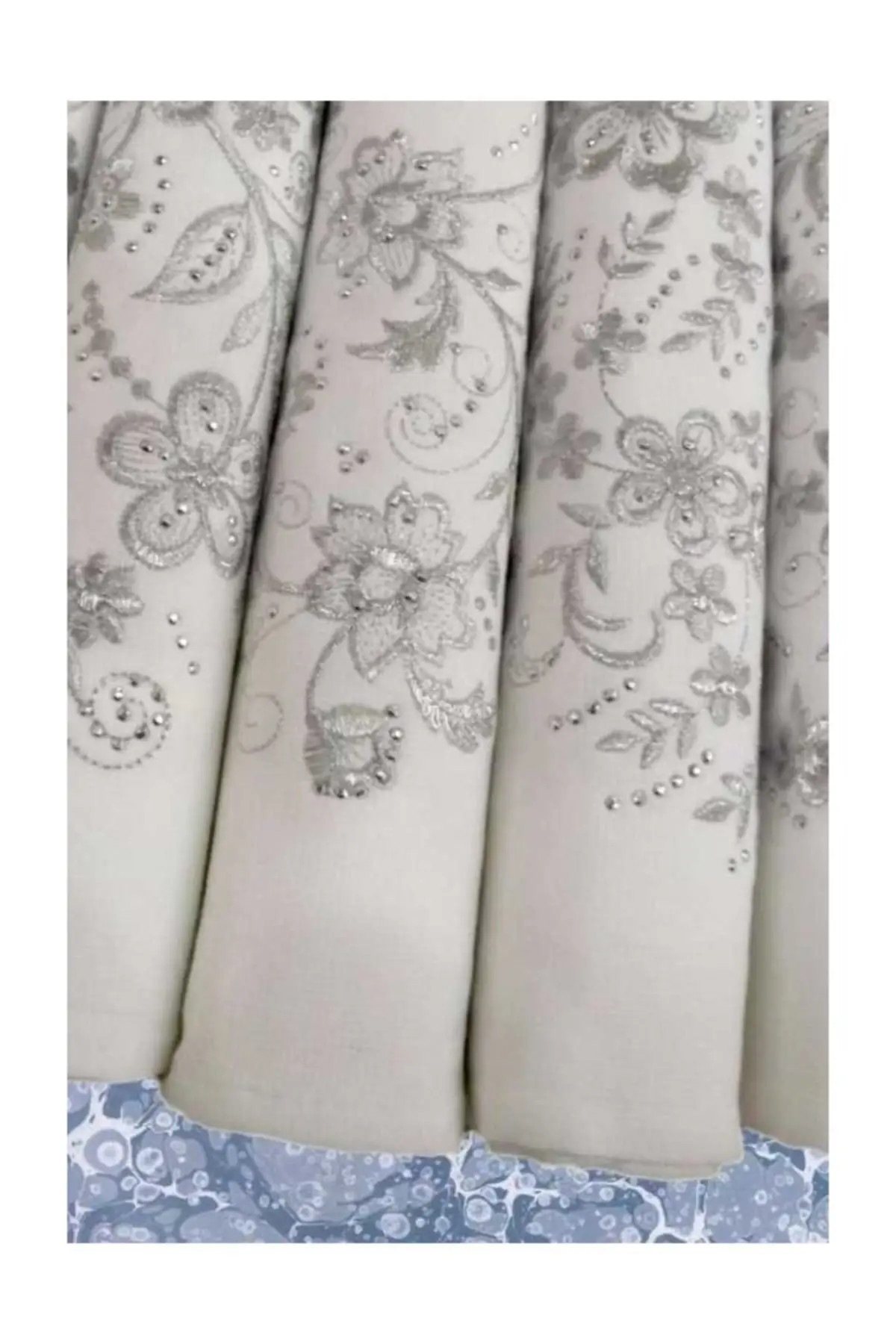 Полотенце для рук и лица из хлопка с серебристой люрексом вышитый 50x90 (6 шт.) белый