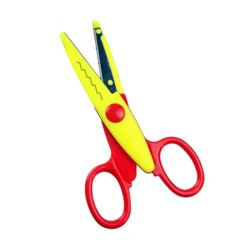 

1 Pcs Hand Diy Photo Album Lace Scissors Photo Card Pattern Scissors Tools Diary Decoration Kawaii Safety Scissors